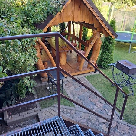 Zelta Pirts Guest House Βέντσπιλς Εξωτερικό φωτογραφία